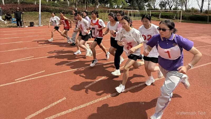 永恒進行時：青春不設終點線.jpg